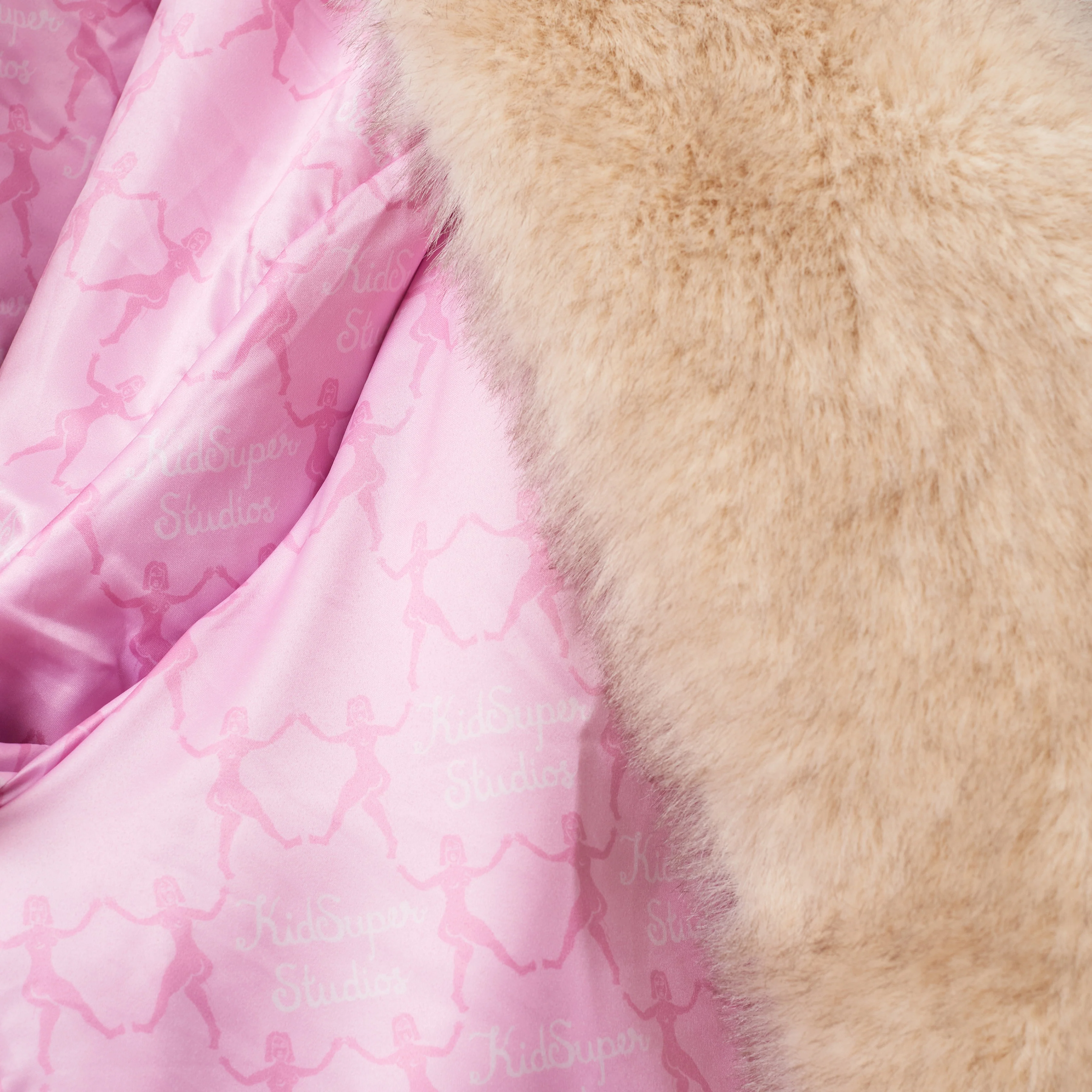 Faux Fur Oversized Long Coat [Light Tan] - Image 4