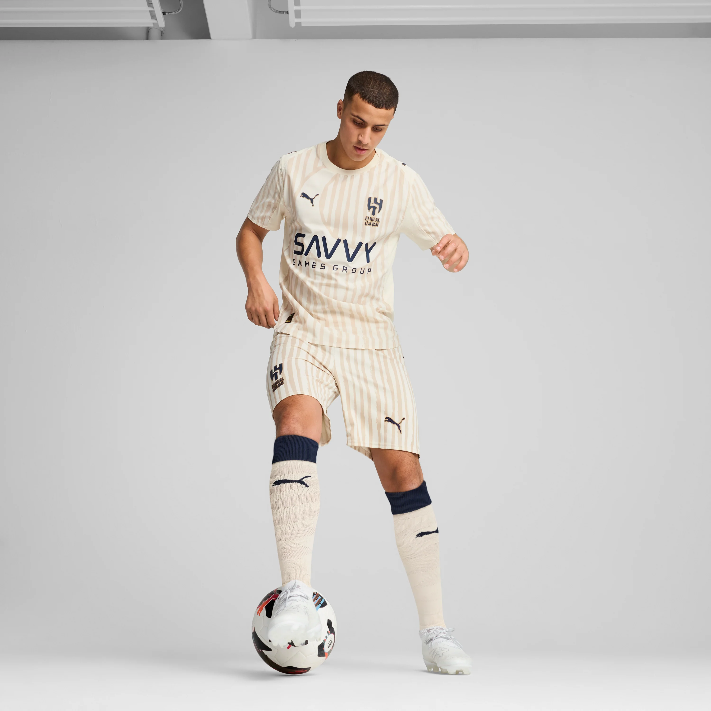 Al-Hilal Saudi FC Jersey Authentic [box] [Alpine Snow/Club Navy] - Image 6