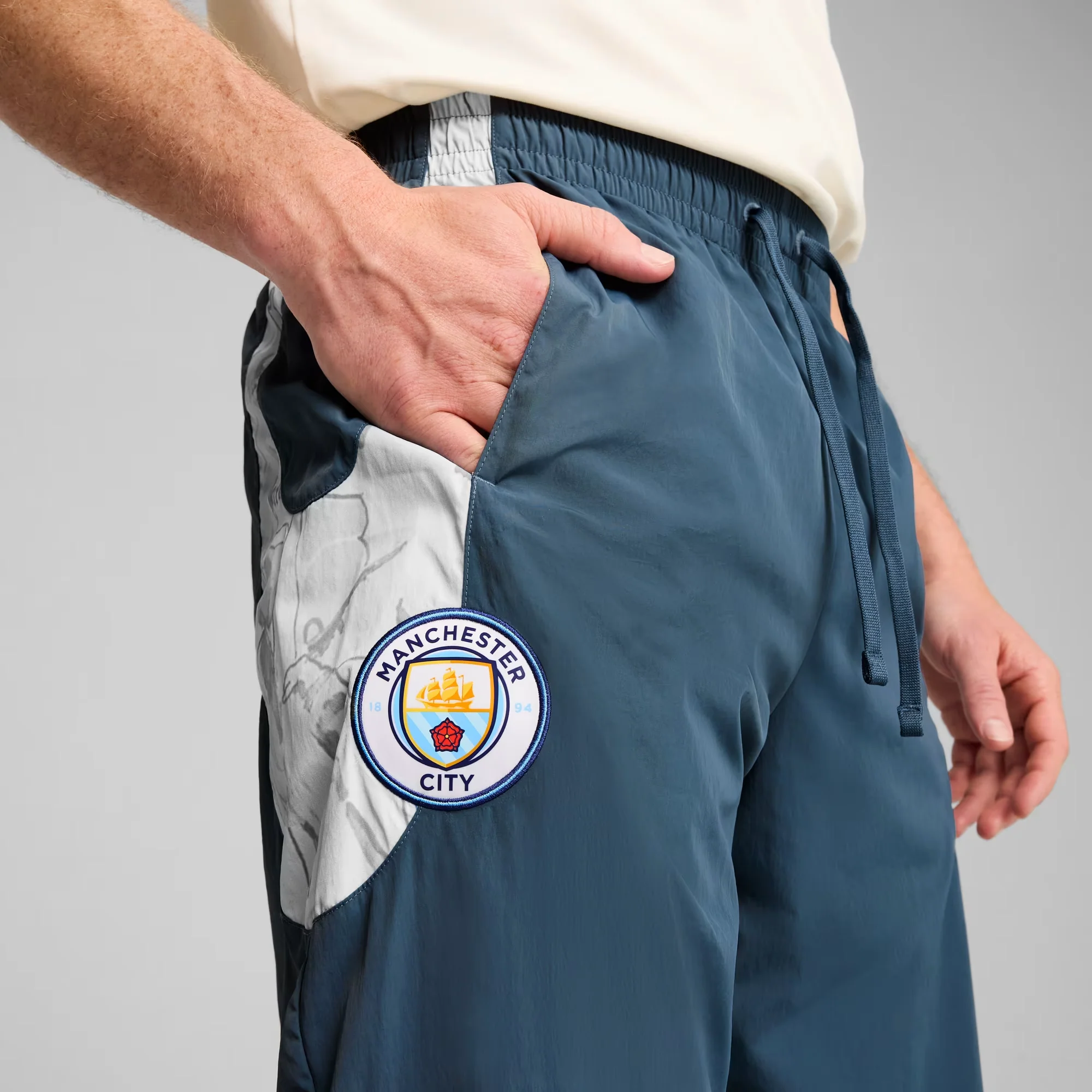 Man City FC TRAVEL PANT [Gray Skies/Frosted Dew] - Image 3