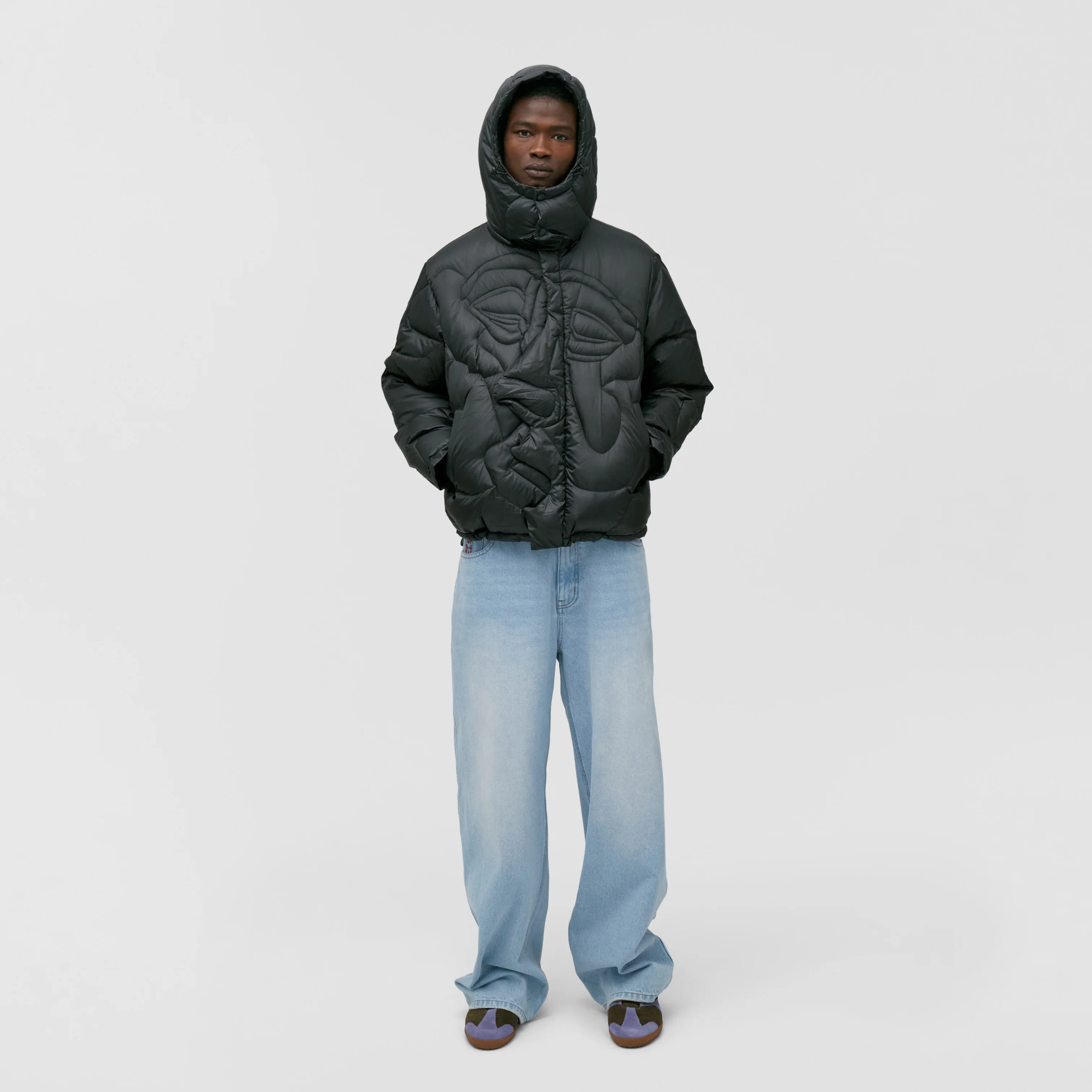Kissing Puffer [Black] - Image 7